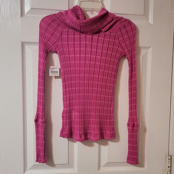 NWT Free People S Snowbunny Girlfriend Ribbed LS Fuchsia Fizz Combo - Picture 6 of 12